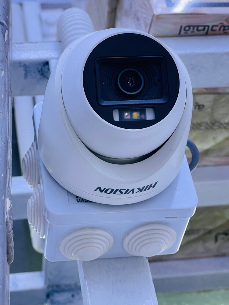 Hik vison cctv camera  - 2