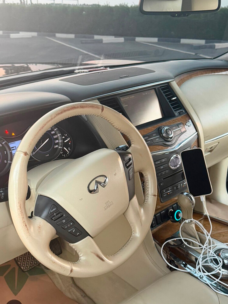 infiniti QX80 - 4