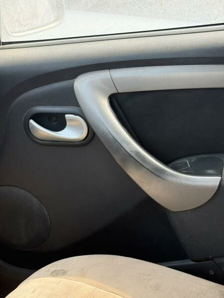 RENAULT DUSTER 2013 - 8