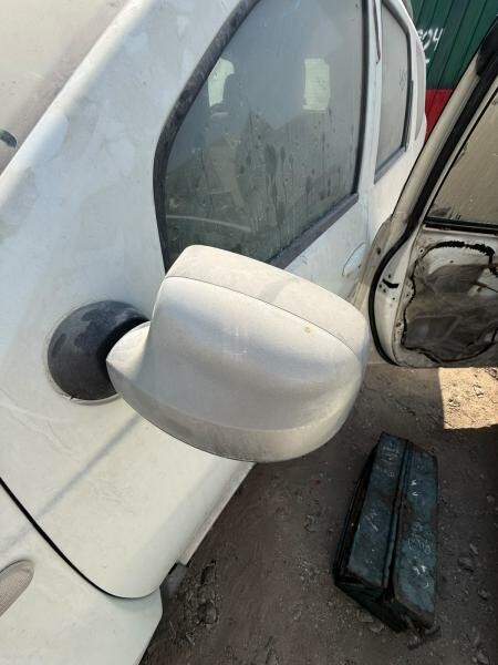 RENAULT DUSTER 2013 - 12