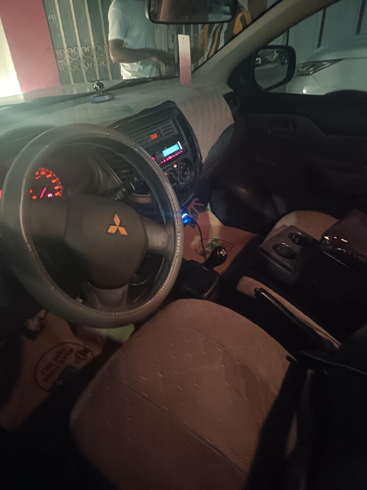 Mitsubishi L200 - 6