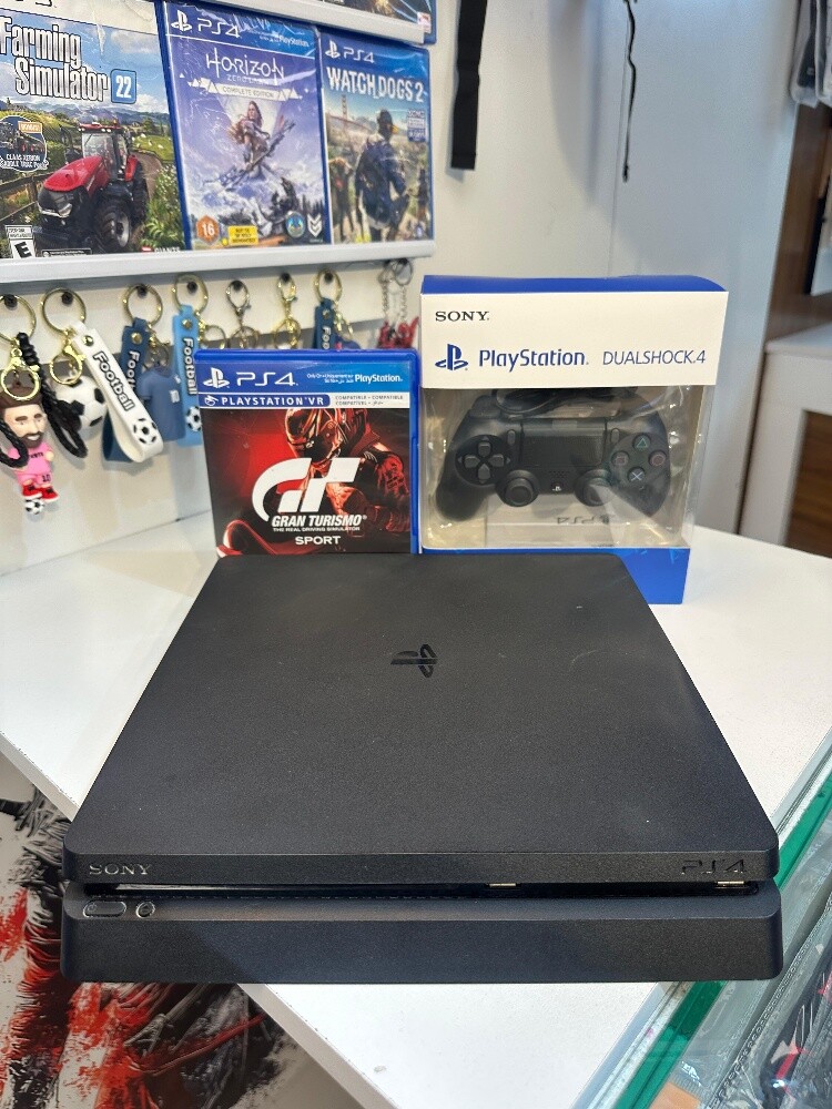 Ps4 slim CD - 2