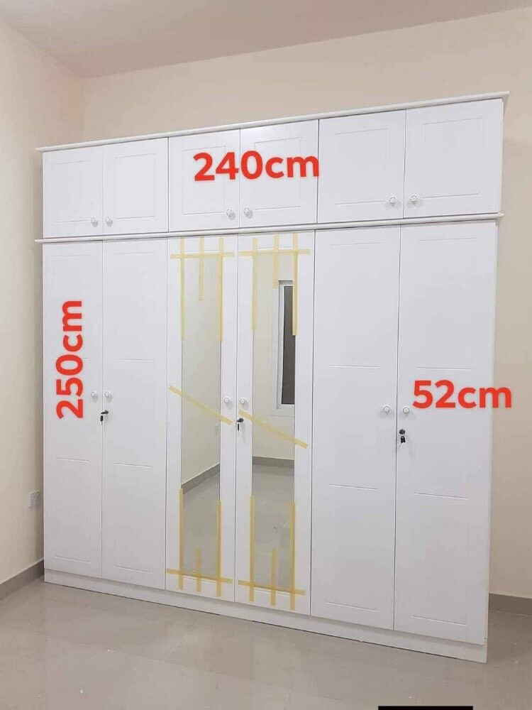Royal furniture 30408640 - 1