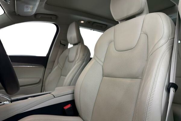 VOLVO XC90 2.0L B6 2023 ULTIMATE - 15