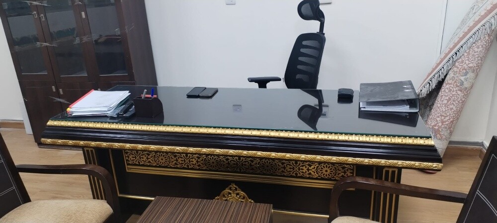 chair and table - 4