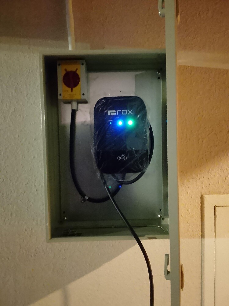 tesla rox charger installation - 7