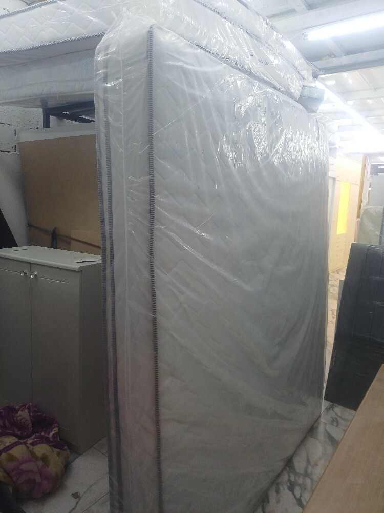 Qatar king mattress for sale - 12