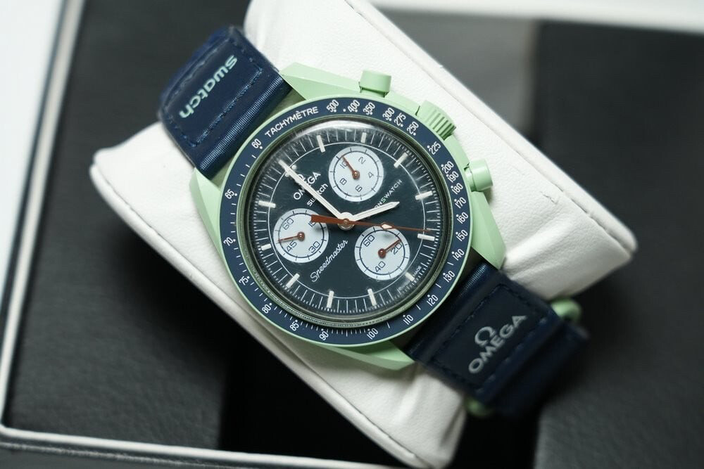 omega x swatch mission on earth men - 5