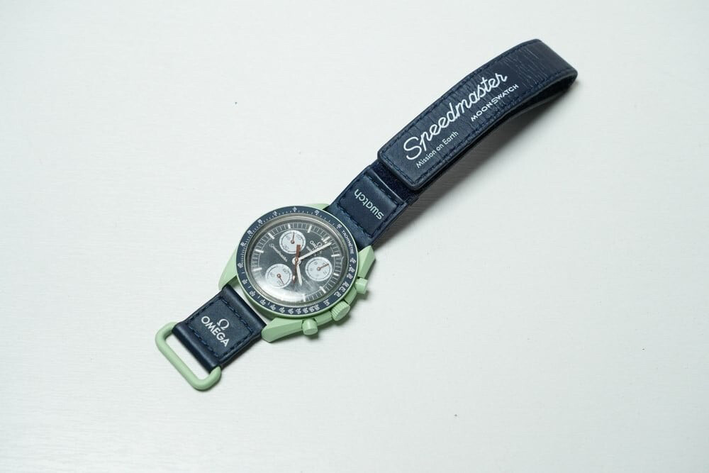 omega x swatch mission on earth men - 9