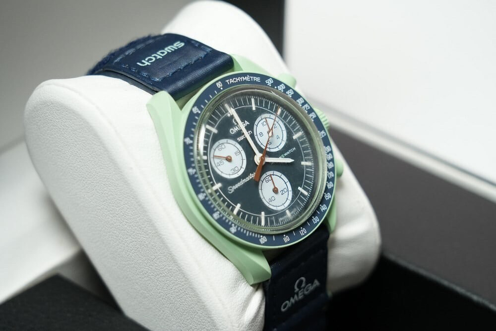 omega x swatch mission on earth men - 4