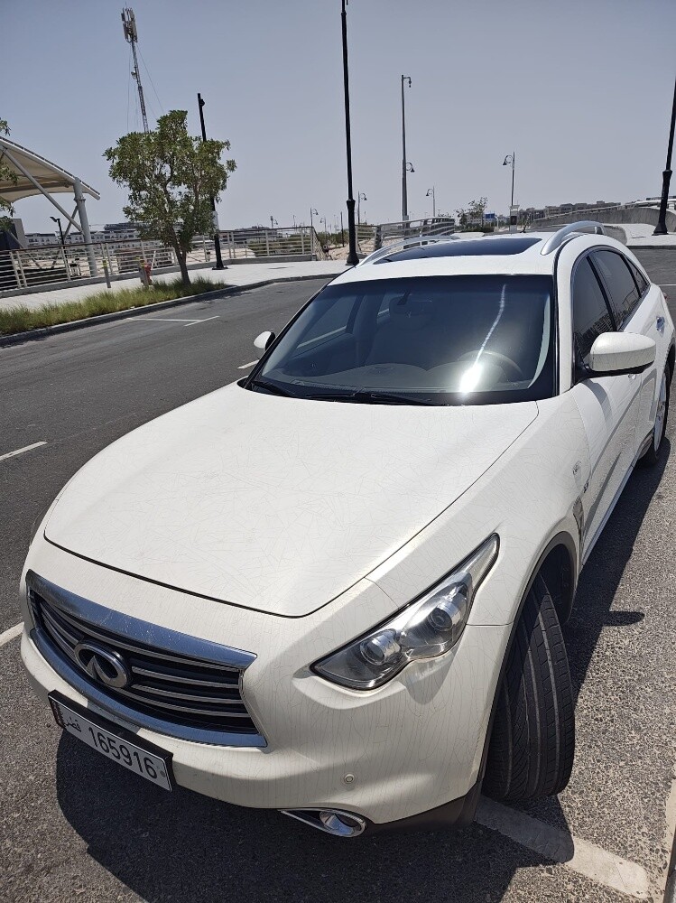 Nisan infinity QX70 - 3