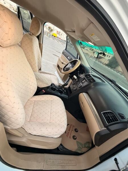 Ford Explorer Excellent condition - 8