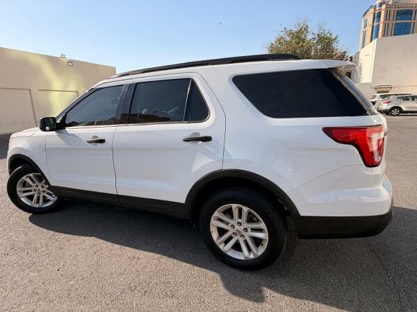 Ford Explorer Excellent condition - 5