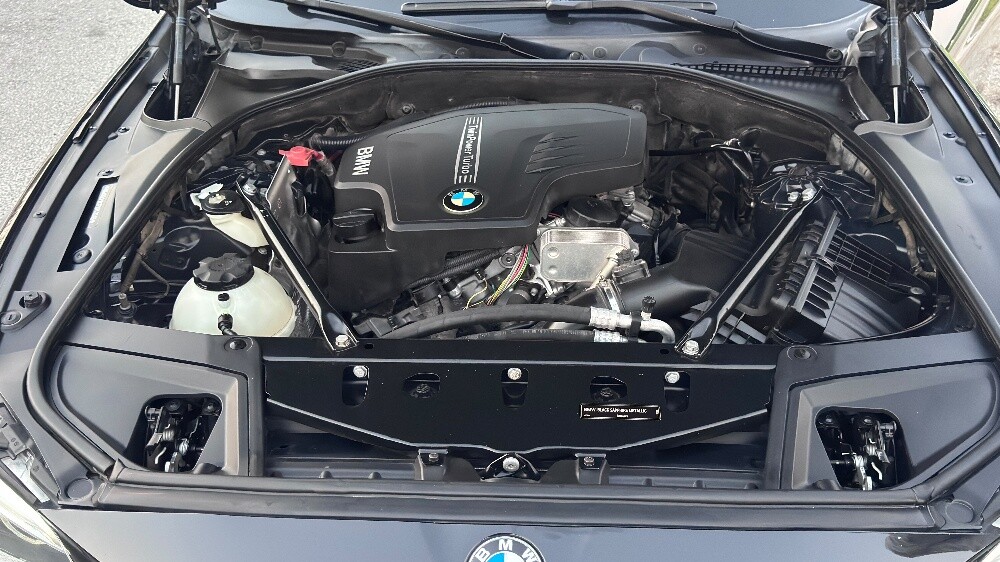 BMW 5 SERIES 2015 - 6