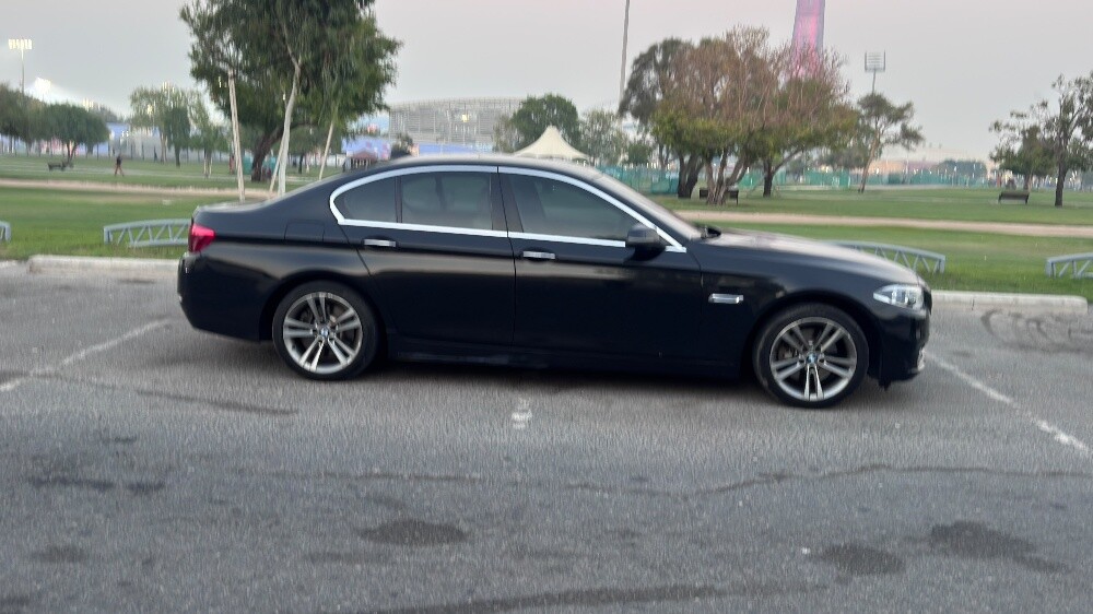 BMW 5 SERIES 2015 - 9
