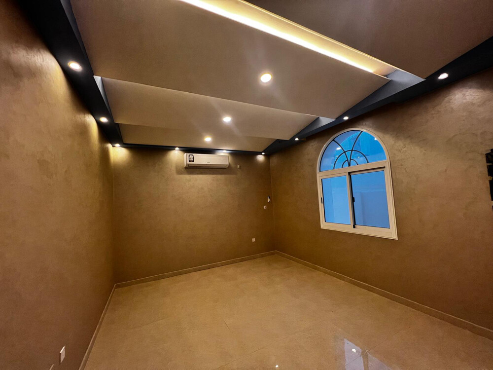 للبيع فيلا بالخريطيات 900م - 7