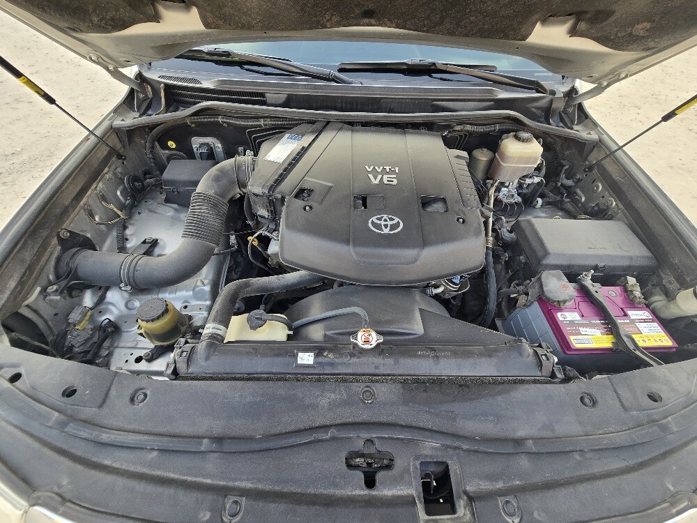 2011 Land Cruiser GXR V6 - 18