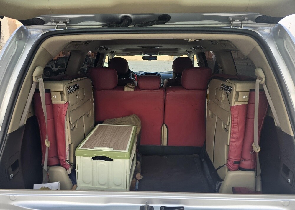 2011 Land Cruiser GXR V6 - 9