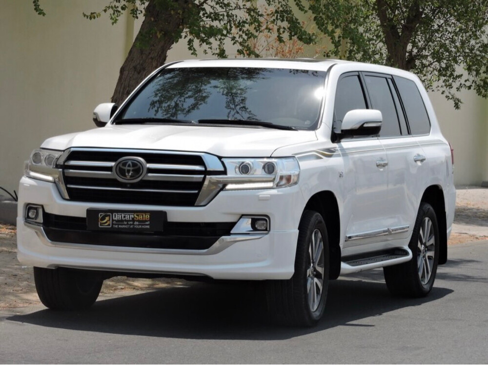 لاندكروزر في اكس ار 2019 - 3