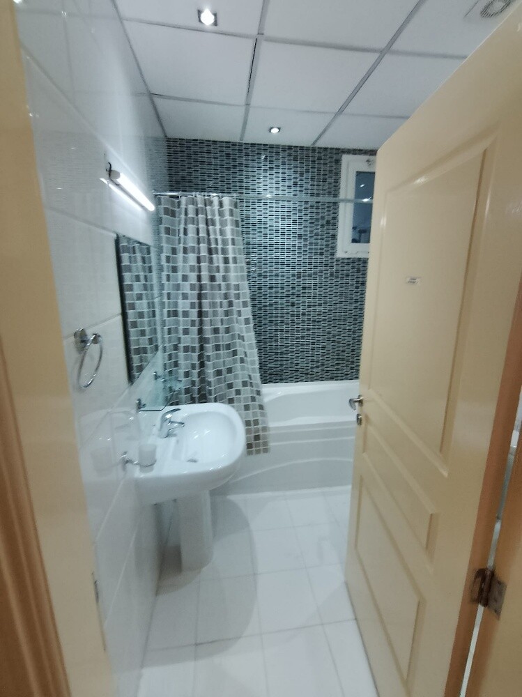 Fully Furnished 2BHK, Old Airport - 10