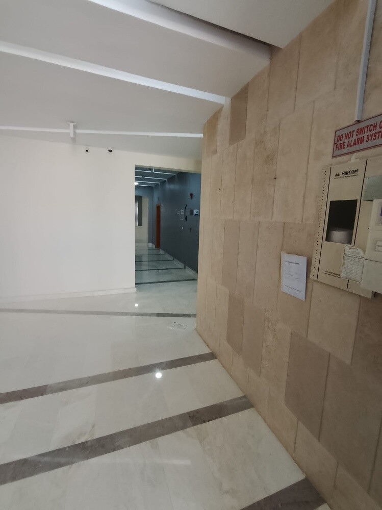 Fully Furnished 2BHK, Old Airport - 17