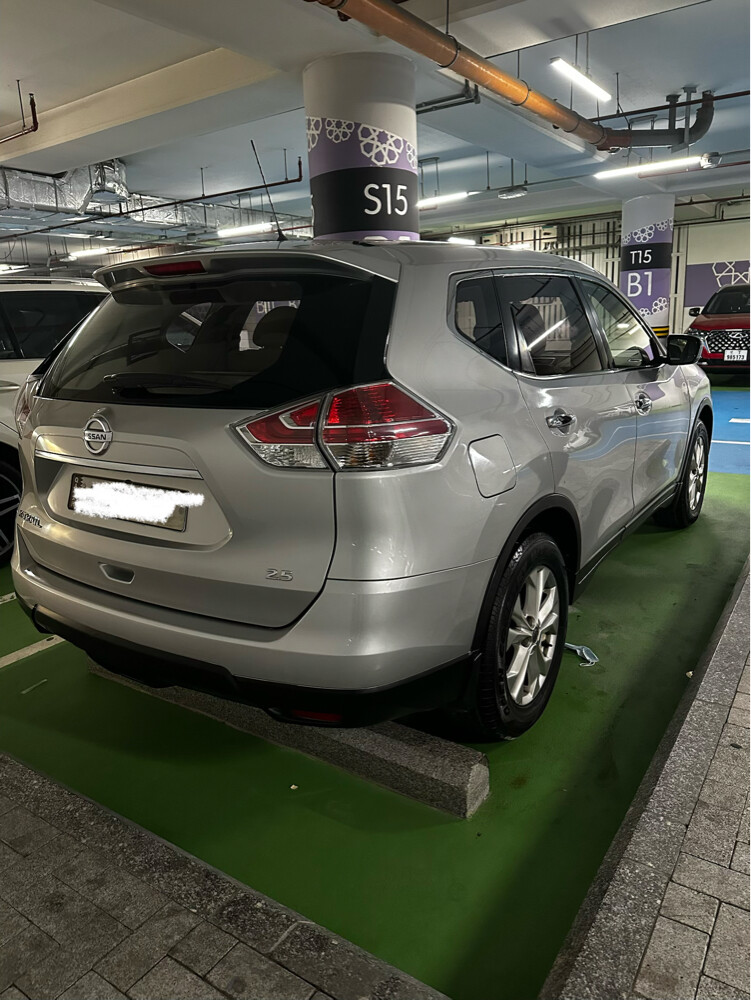 NISSAN XTRAIL 2.5 - 6