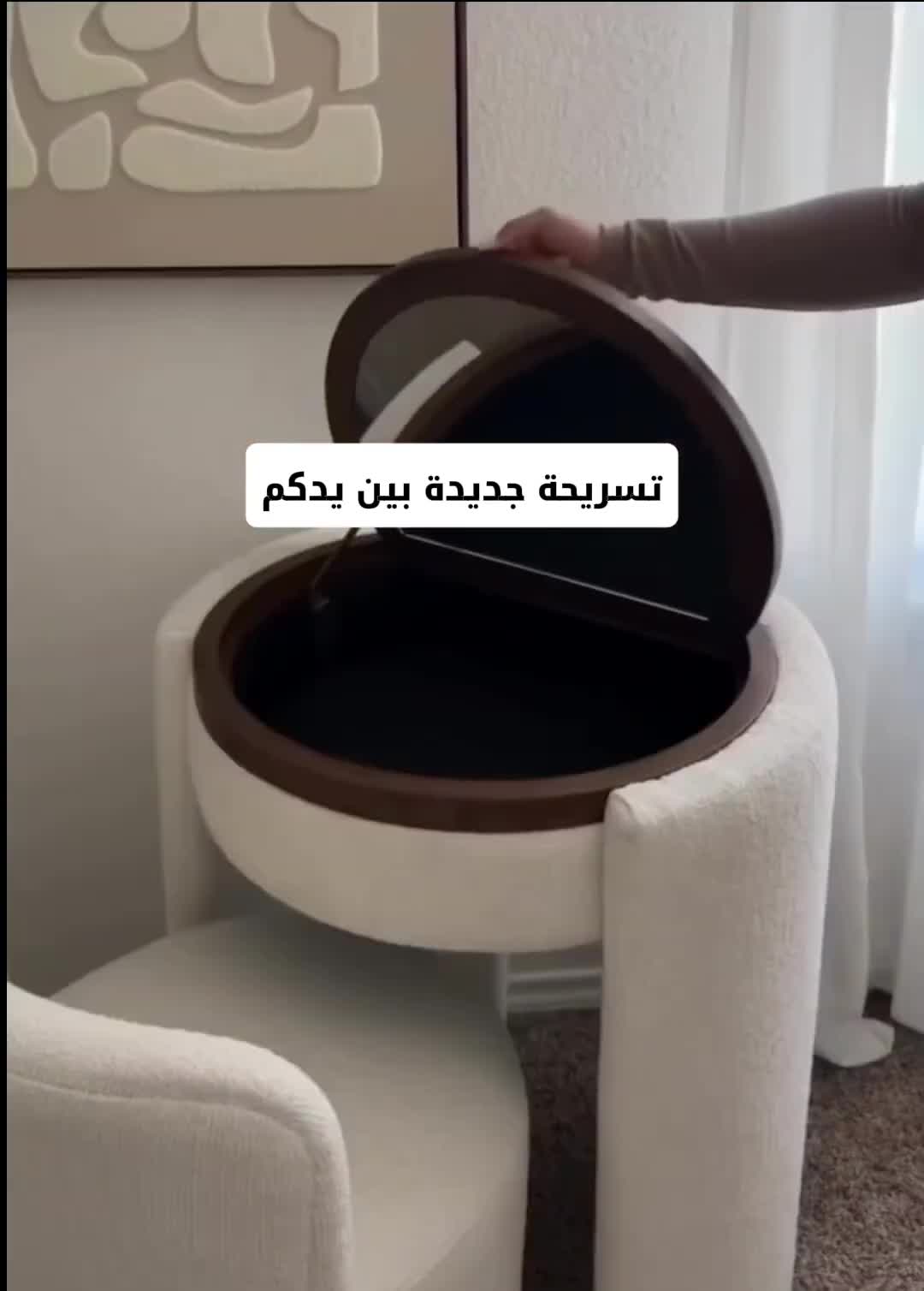 makeup table and chair - 5
