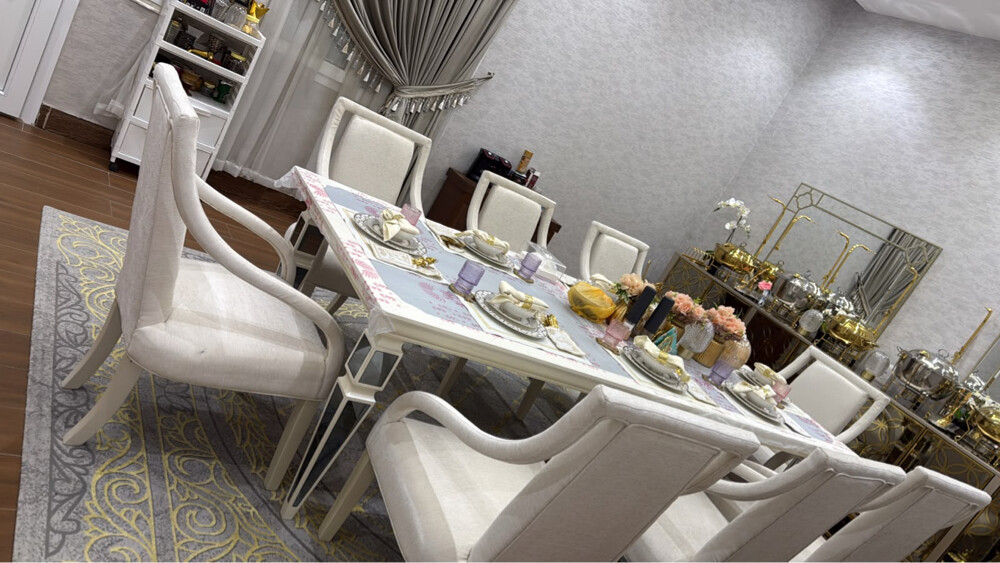 طاولة طعام وبوفيه - 2