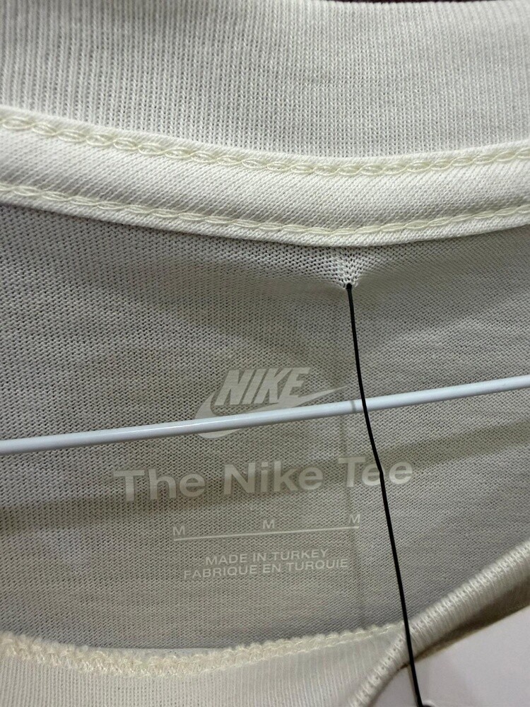 Nike Long Sleeve
original - 7