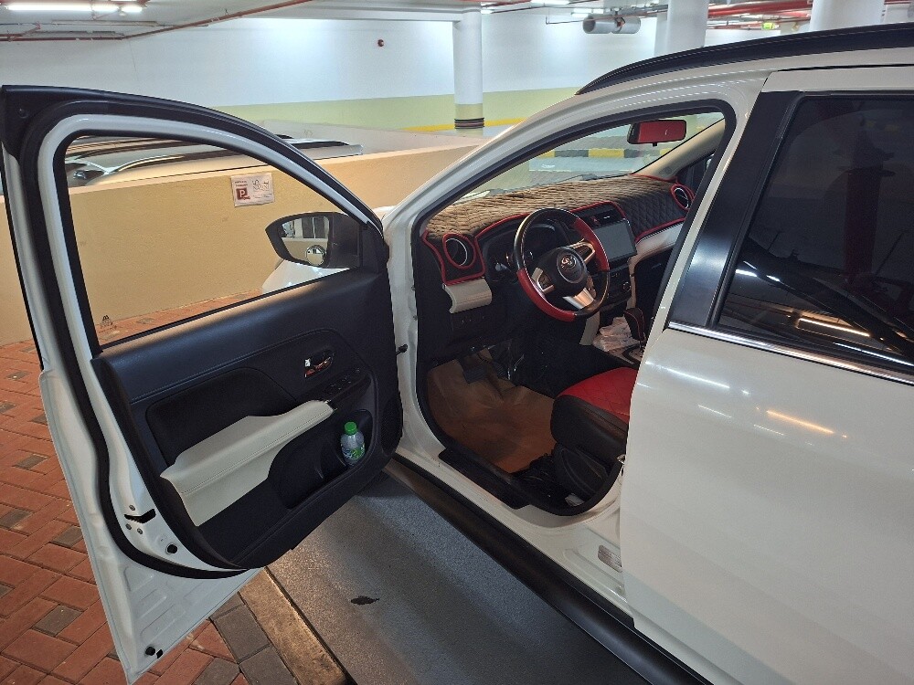 Toyota Rush 2023 Low Milage - 9