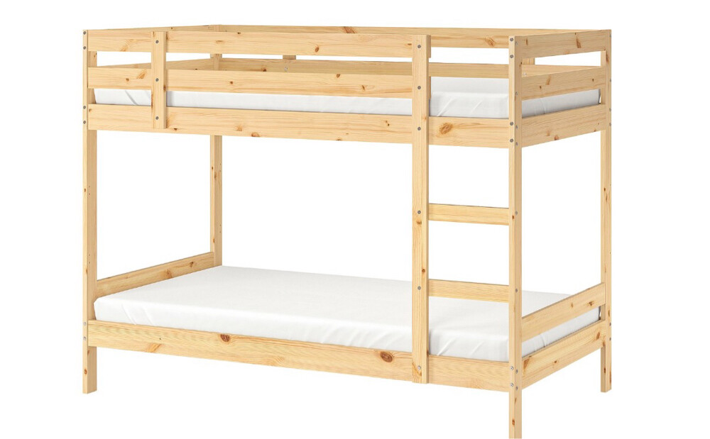 Bunk bed + 2 mattresses, very good  - 1