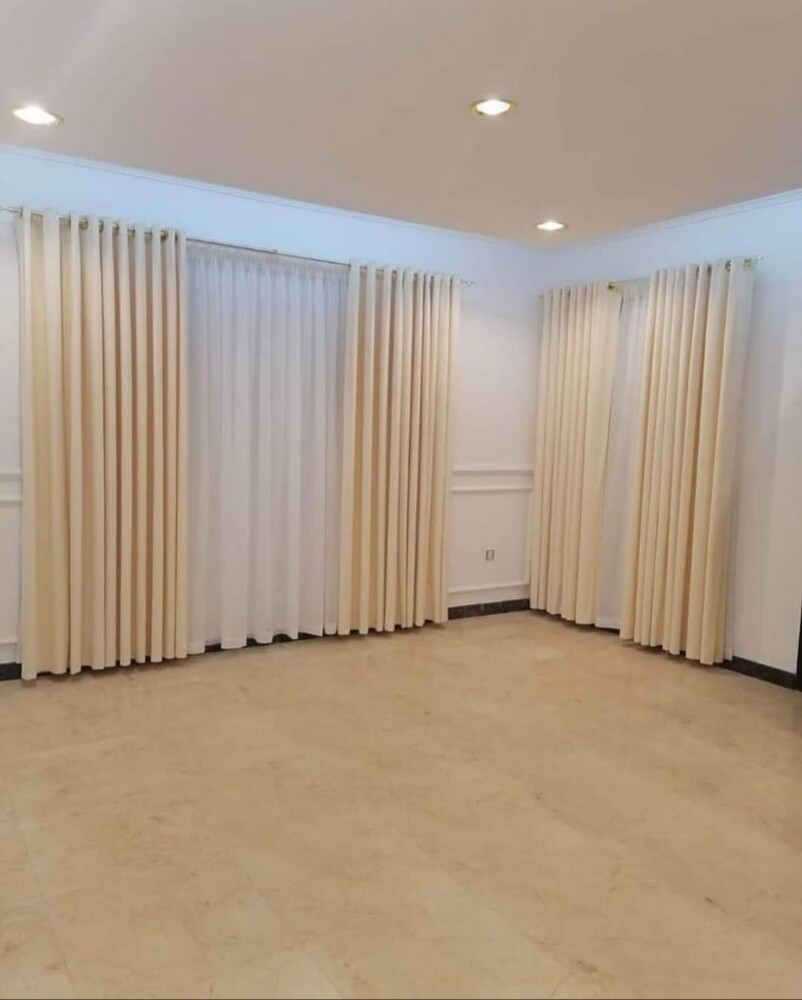 CURTAINS - 5