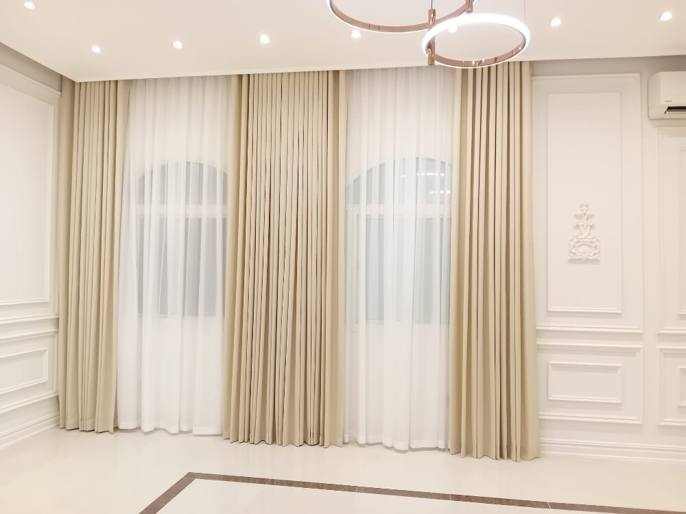 CURTAINS - 8