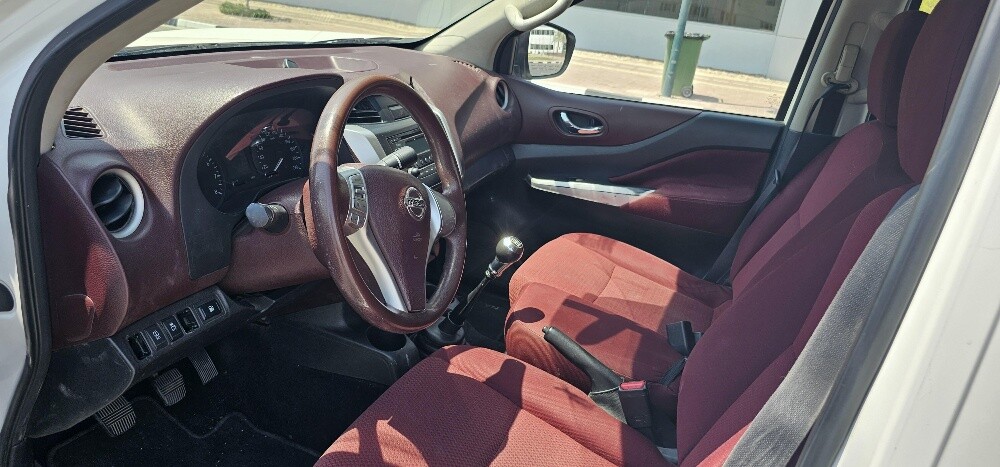 NISSAN NAWARA - 8