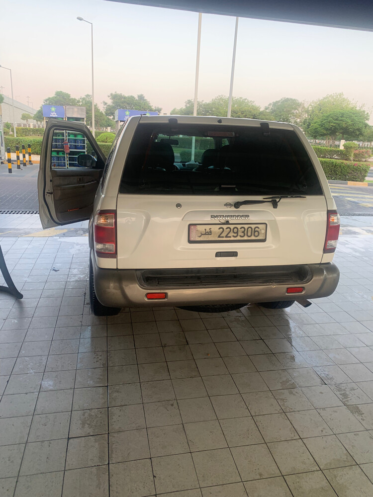 نيسان باثفندر - 2001 - 2