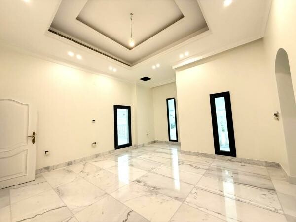 NEW 8BR VILLA+BASEMENT, LIFT & POOL - 7