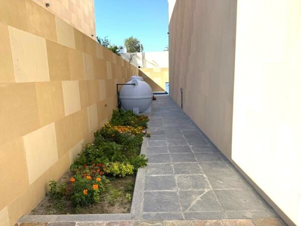 SEMI FURNISHED VILLA+POOL & LIFT - 14