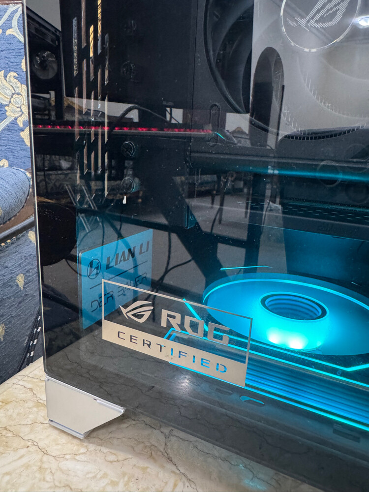 4070 TI 12GB ,i7-13700K,DDR5 32GB - 5