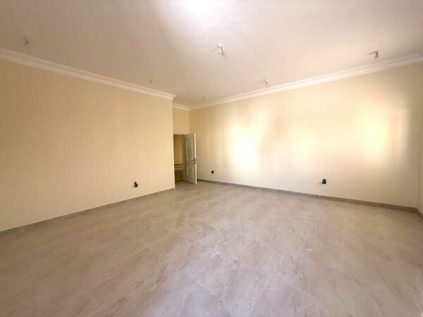 7BR CORNER VILLA WITH LIFT - 4