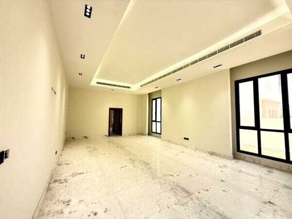 5BR VILLA+BASEMENT, LIFT & POOL - 3