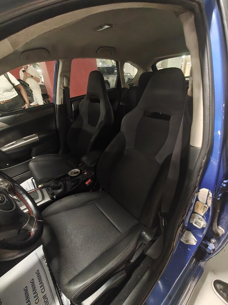 Subaru Impreza 2.0L - 9