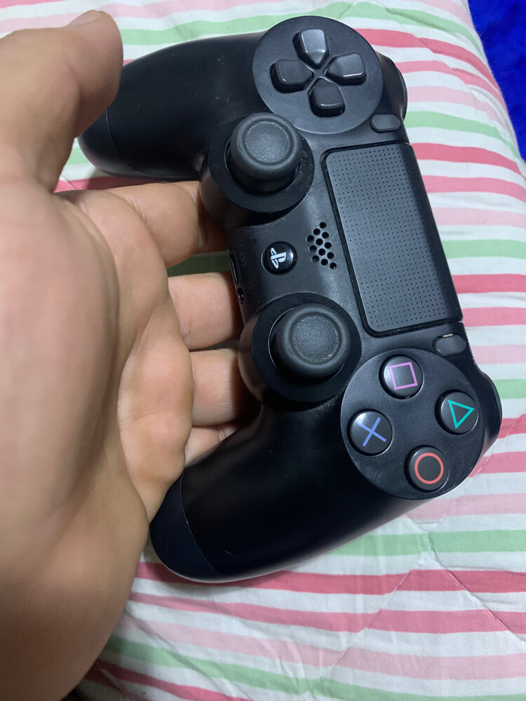ps4 controller  - 1