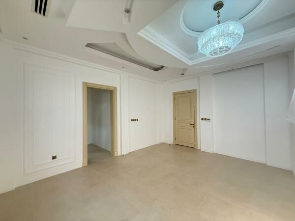 BIG 6BR VILLA WITH POOL-LUSAIL - 11