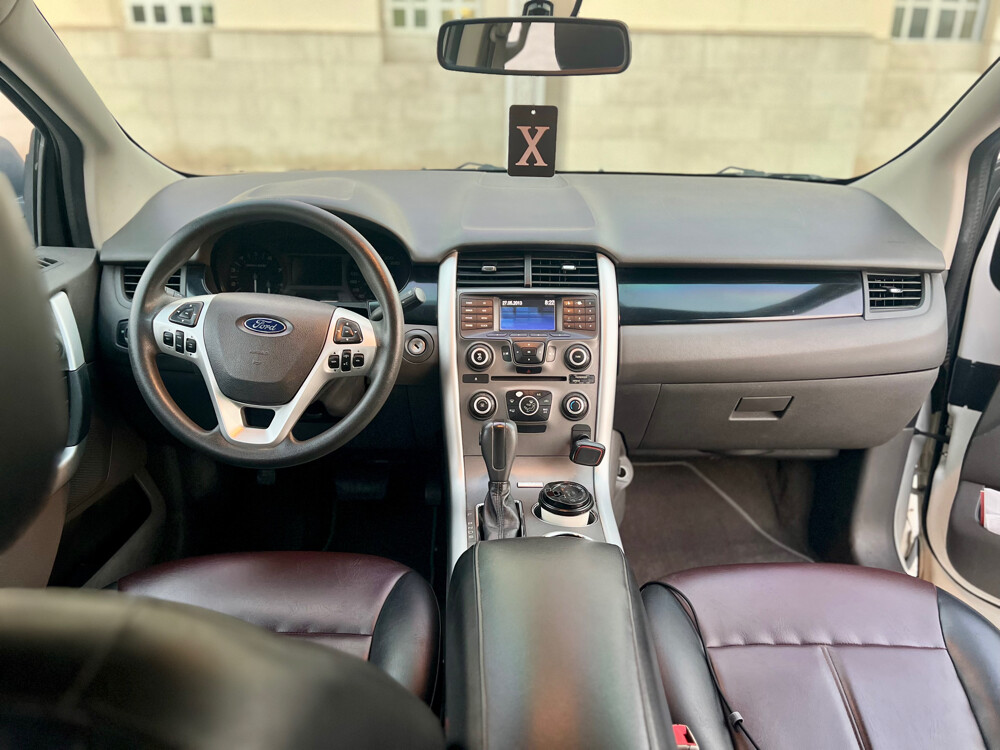 Ford Edge 2013 Well Maintained - 4