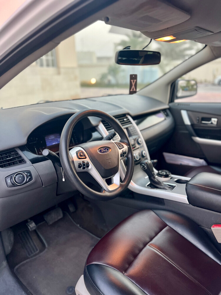 Ford Edge 2013 Well Maintained - 3