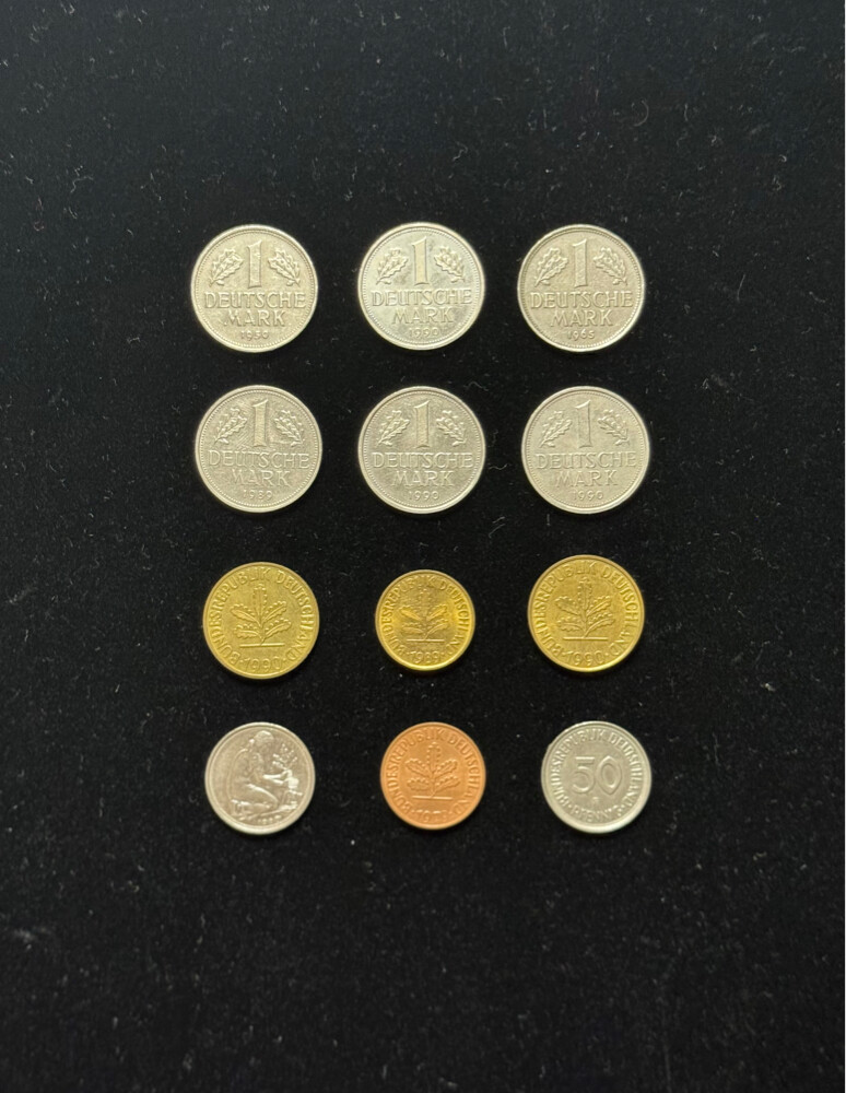 Banknotes , coins and stamps   - 16