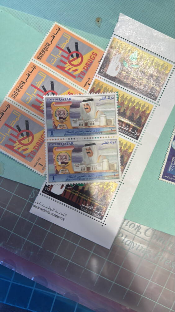 Banknotes , coins and stamps   - 15