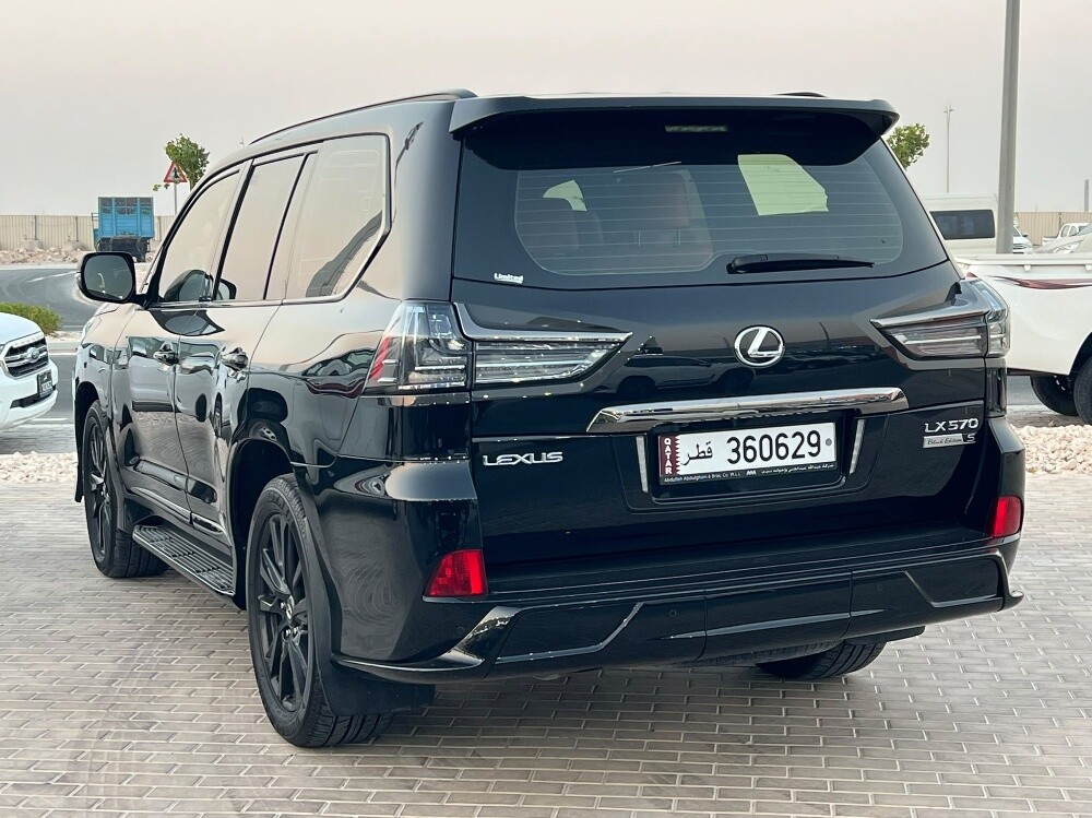 لكزس ال اكس ٢٠٢٠ - 6