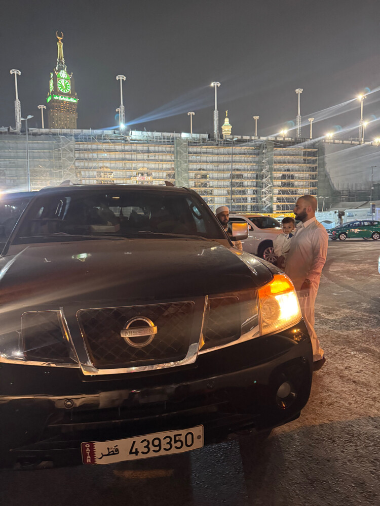 Nissan Armada (good family car) - 3