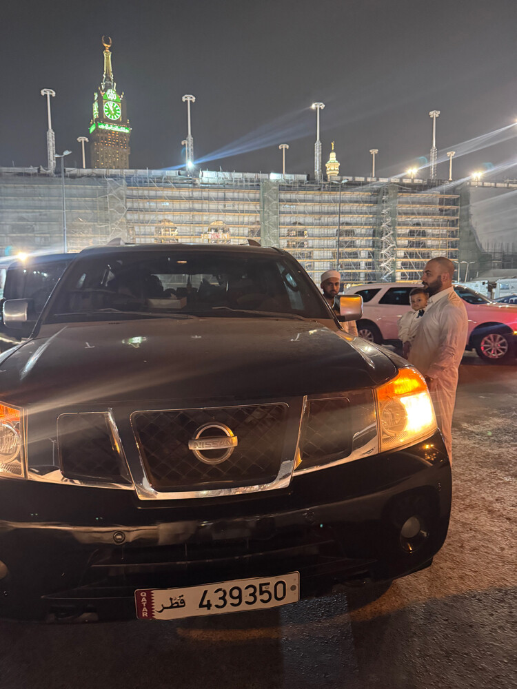Nissan Armada (good family car) - 2